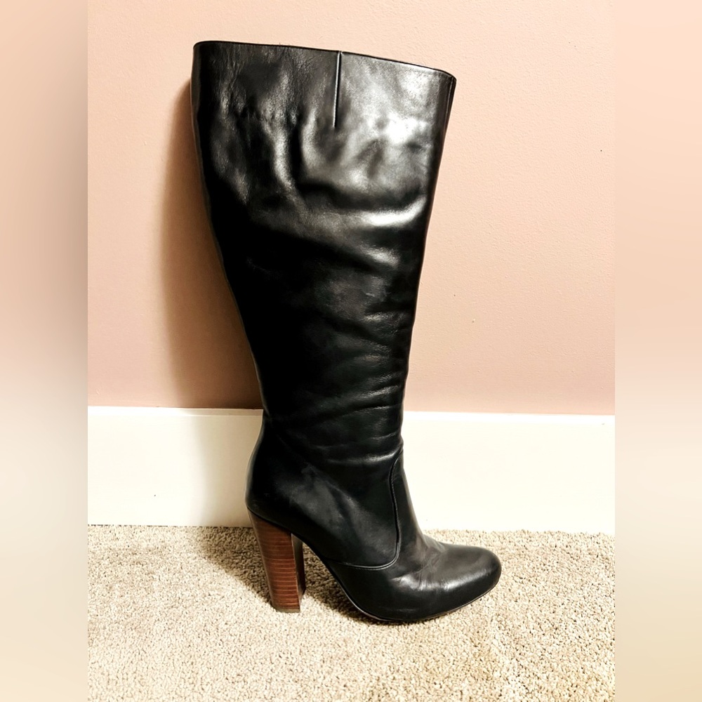 Gorgeous Beautiful leather boots - extra wide calf